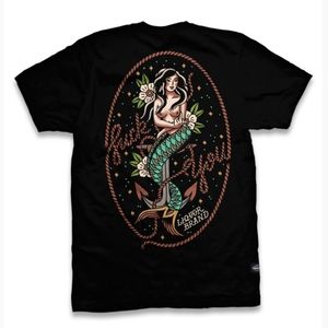 Liquor Brand Mermaid Men's T-shirt Size Large
